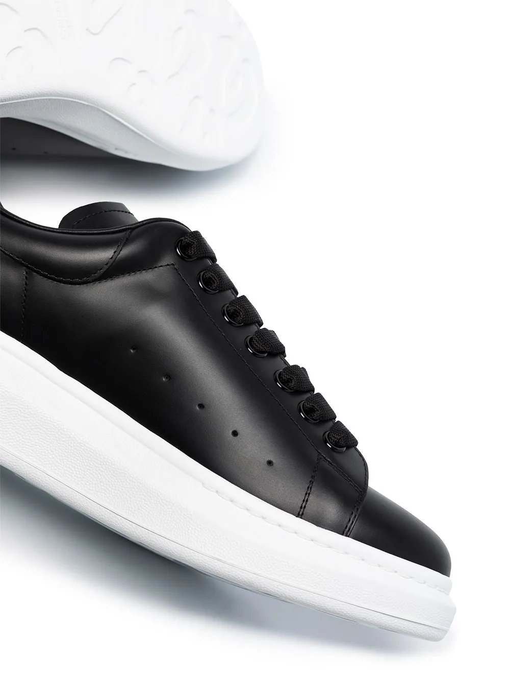 Alexander McQueen Oversized Black/White leather sneakers