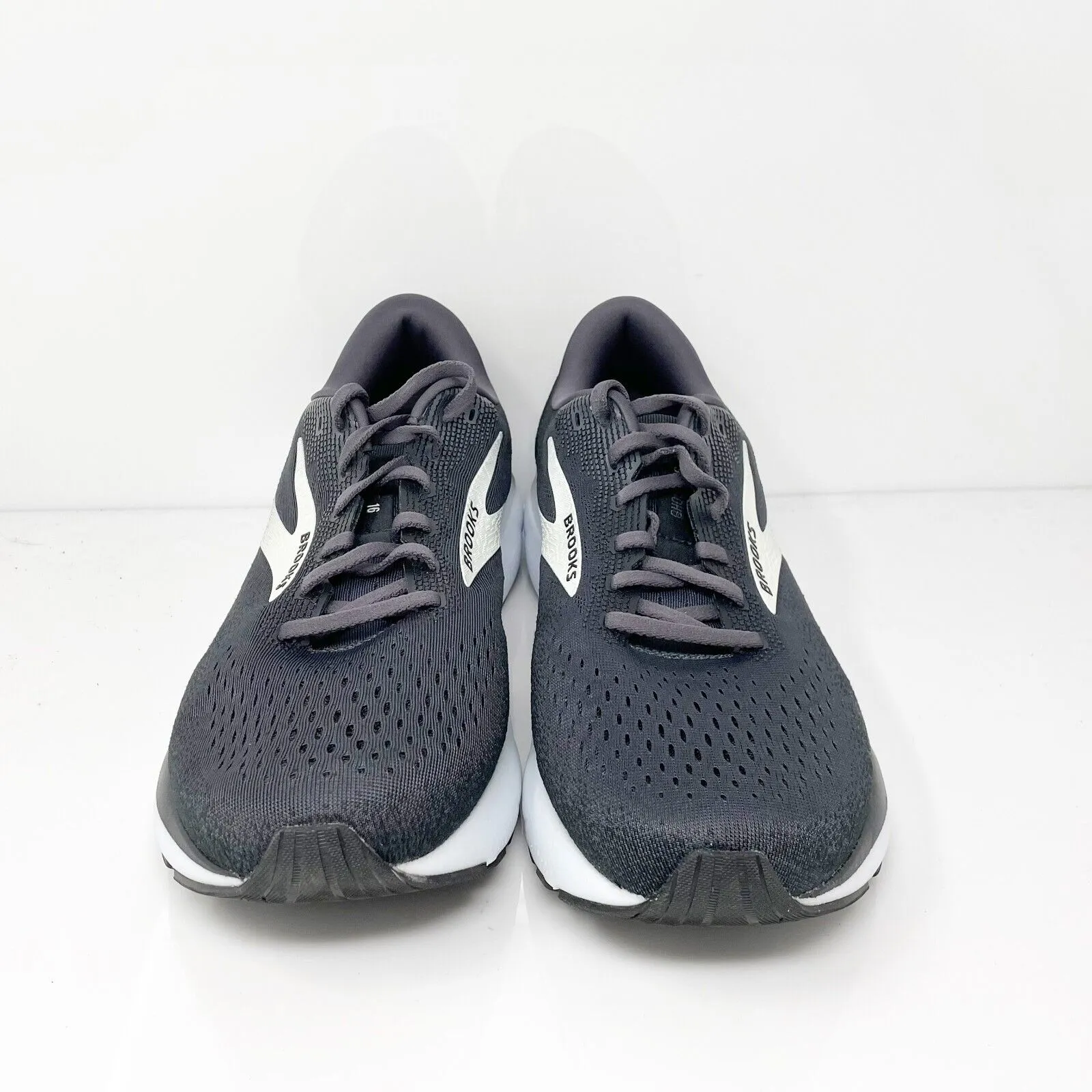 Brooks Mens Ghost 16 1104182E090 Black Running Shoes Sneakers Size 12.5 2E