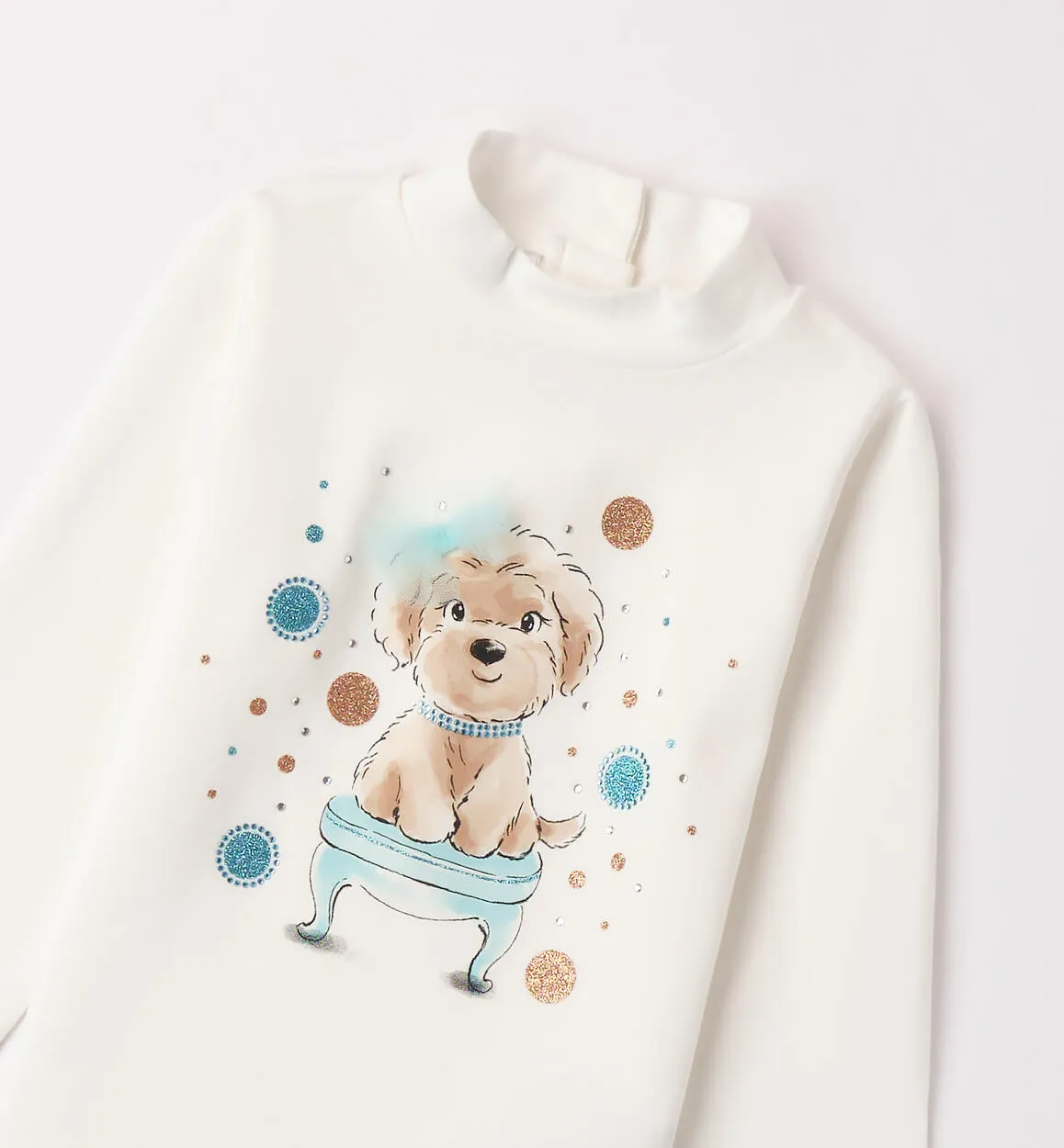 Girl's turtleneck T-shirt