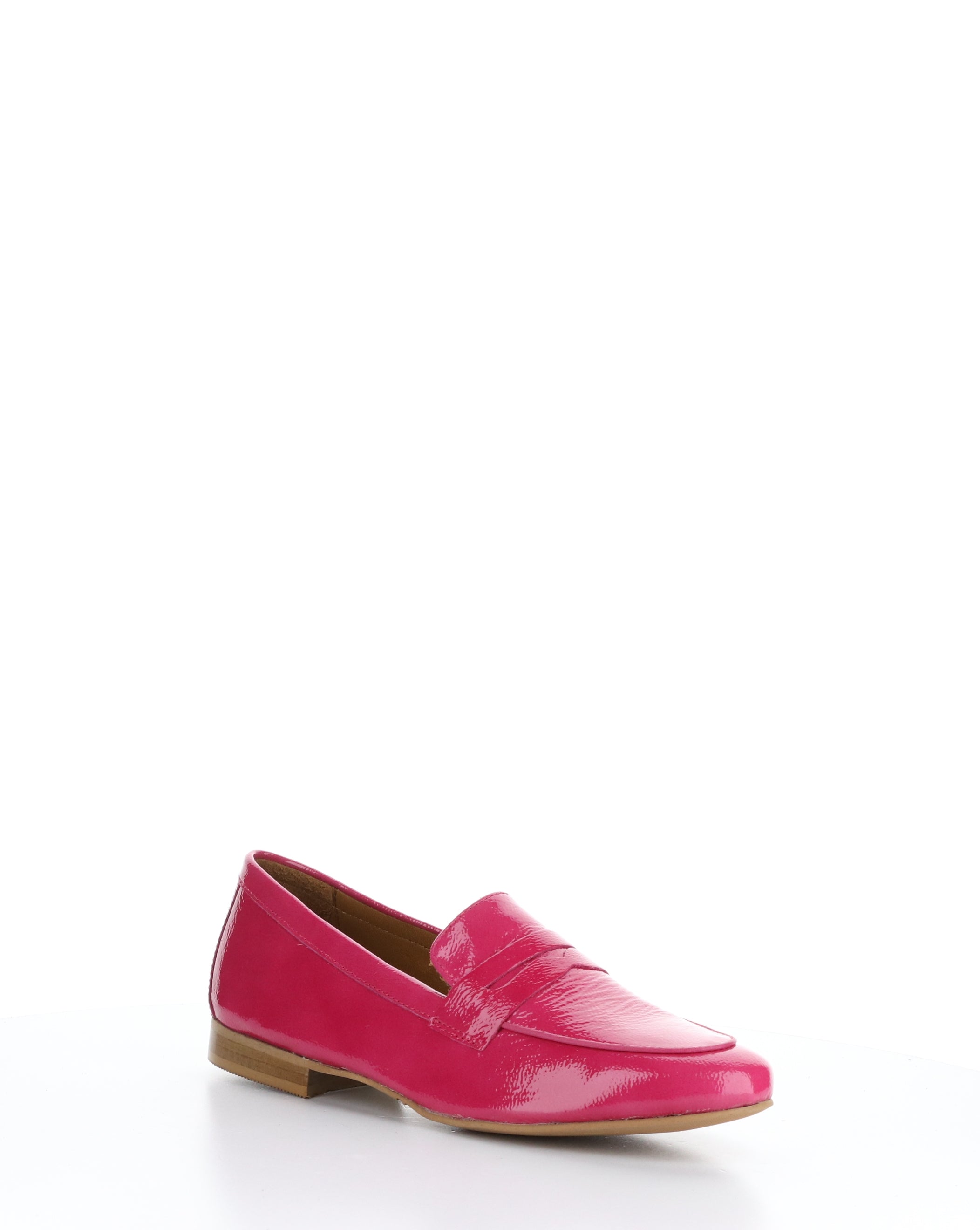 JENA FUCHSIA Round Toe Shoes