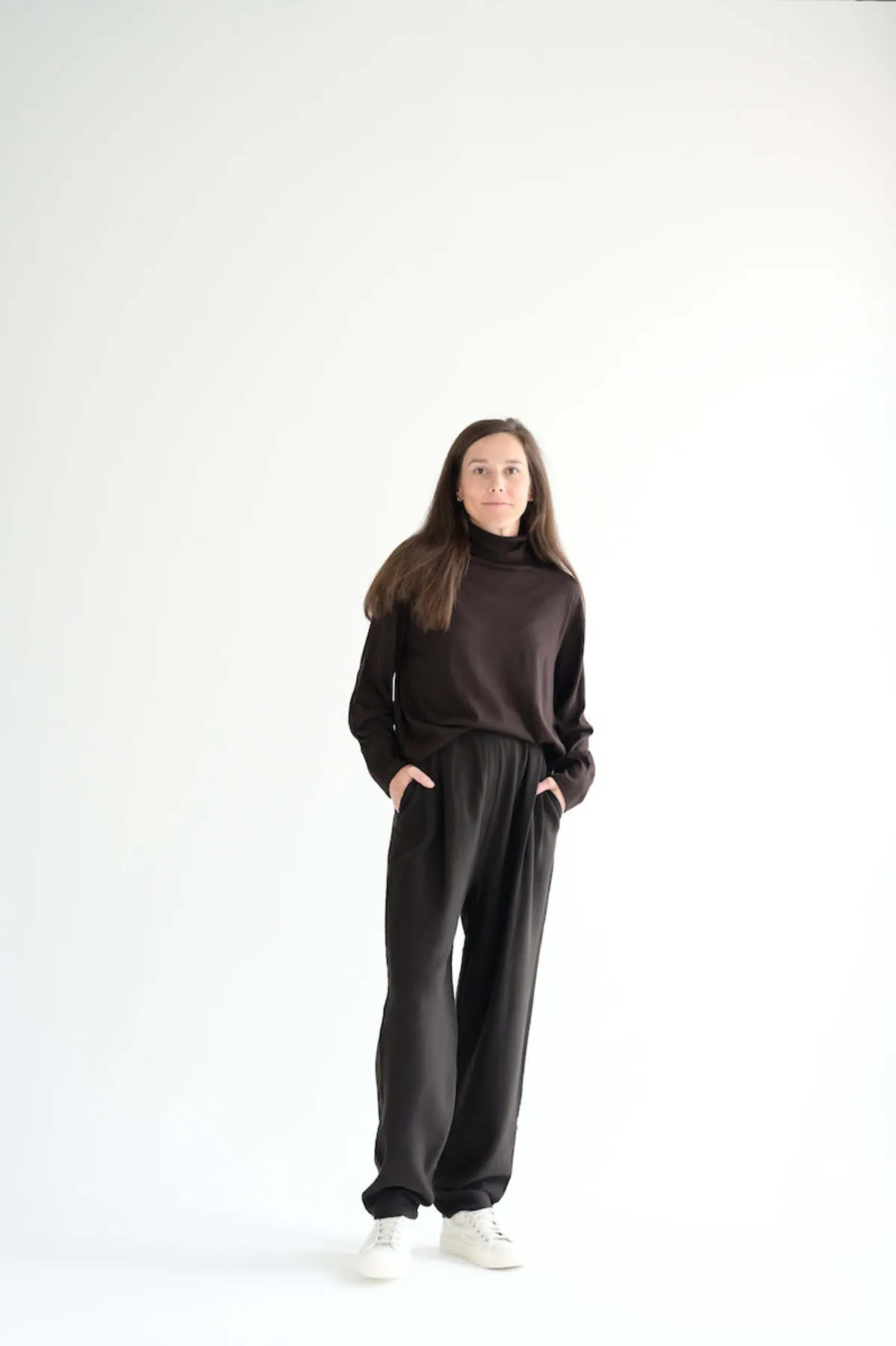 La Base Turtleneck - Brown