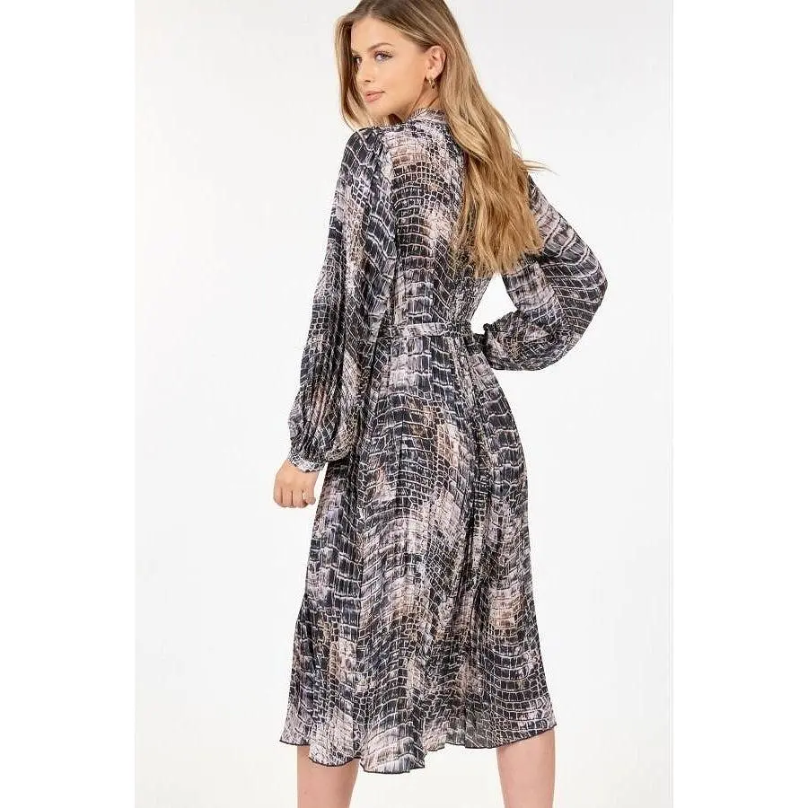 Long Sleeve Pleated Snake Skin Print Midi Dress