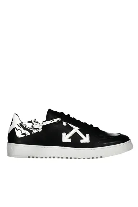 Off-White Arrows Leather low-top black white sneakers