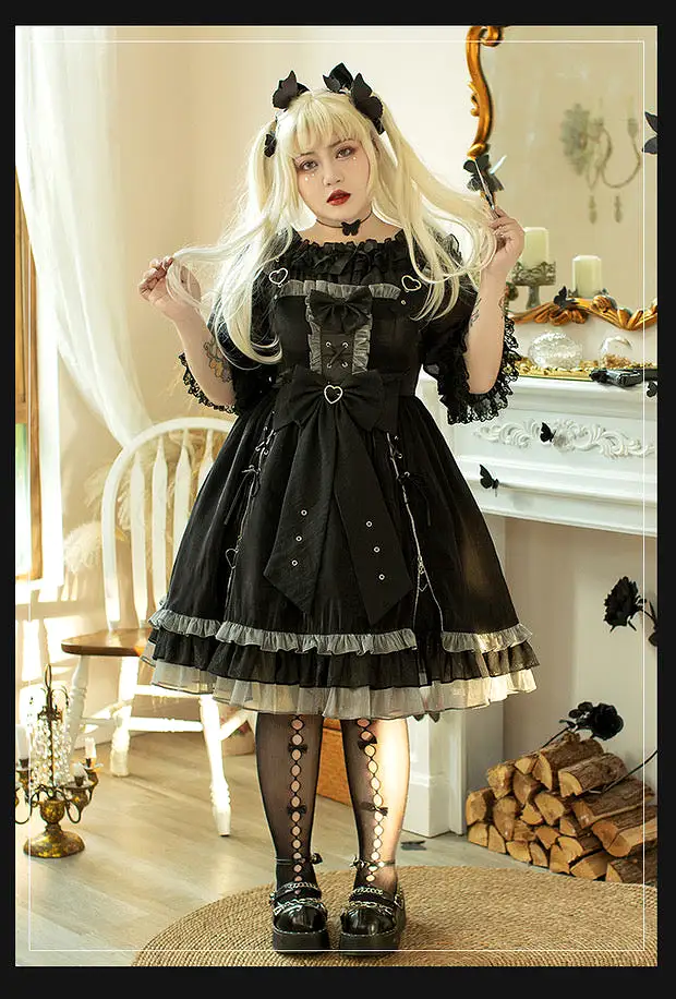 Plus size Goth Lolita metal heart dress