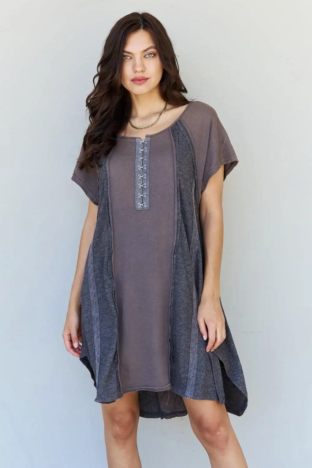 POL All Day Comfort Front Hook Contrast T-Shirt Dress in Mocha