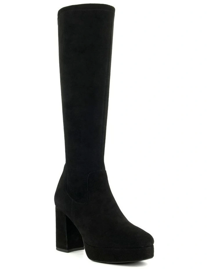 Sassy Boots in Black