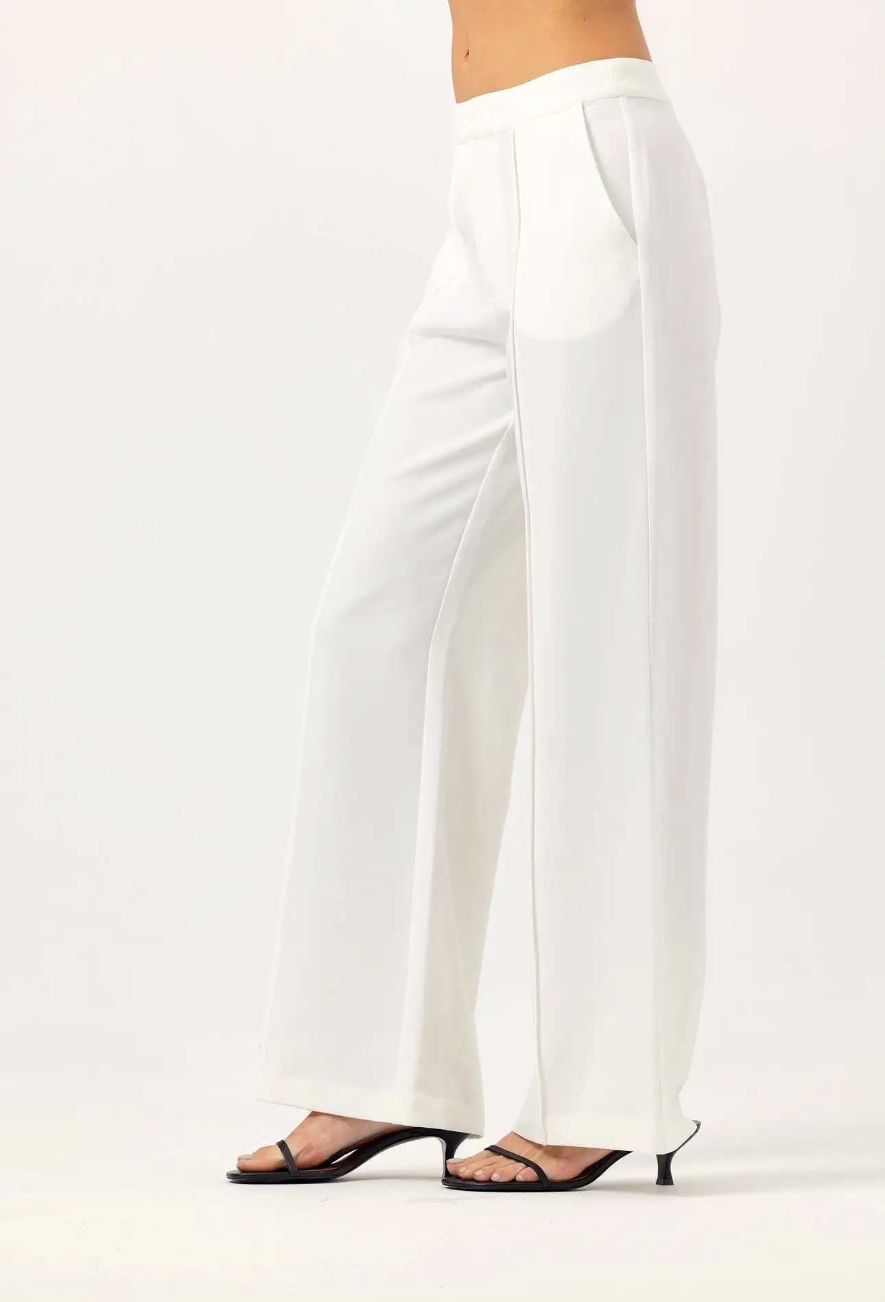 Sundays - Iris Pant - White