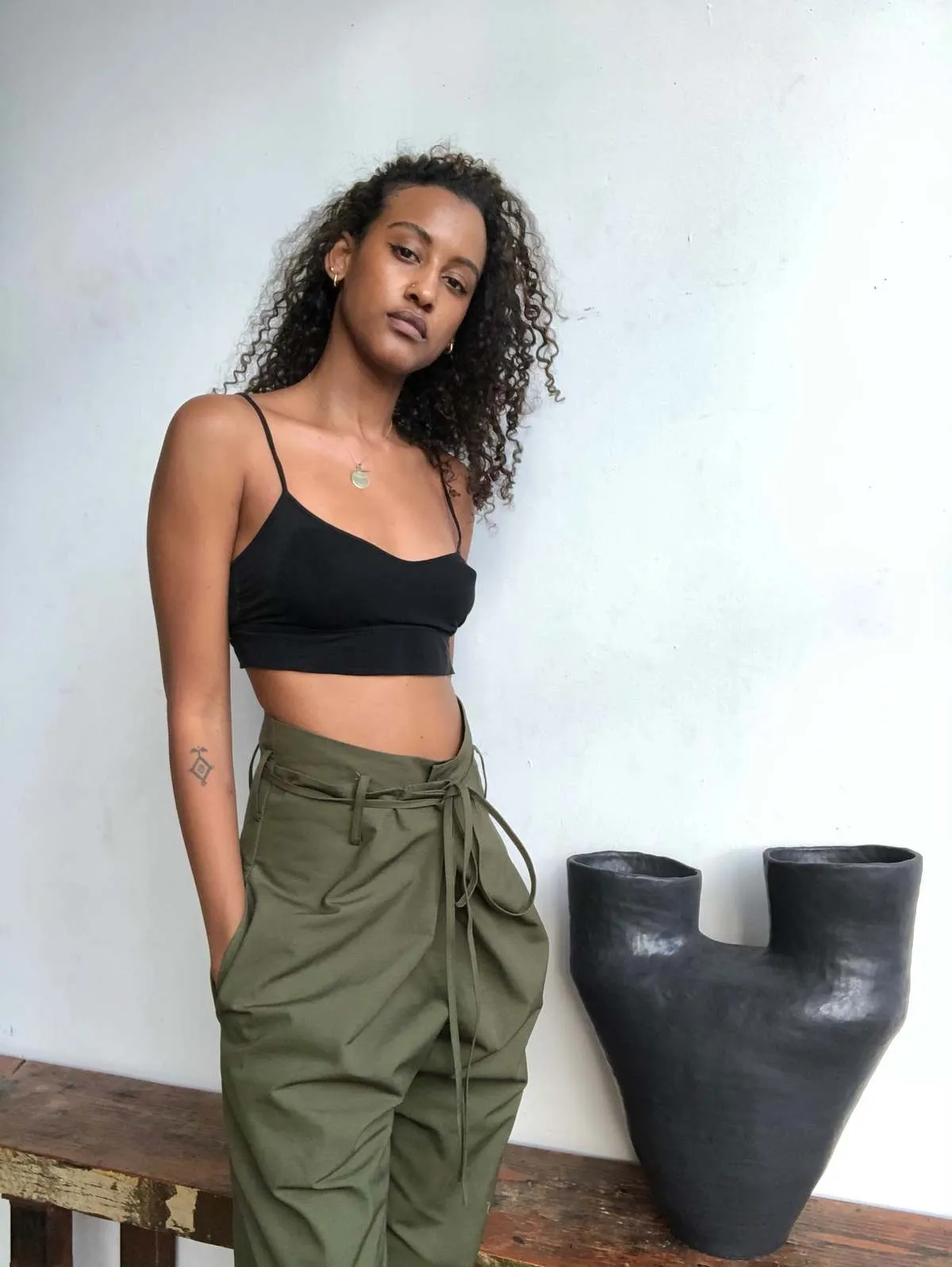 UNISEX Yesaet Lola Simien high waisted pants - Fatigue green