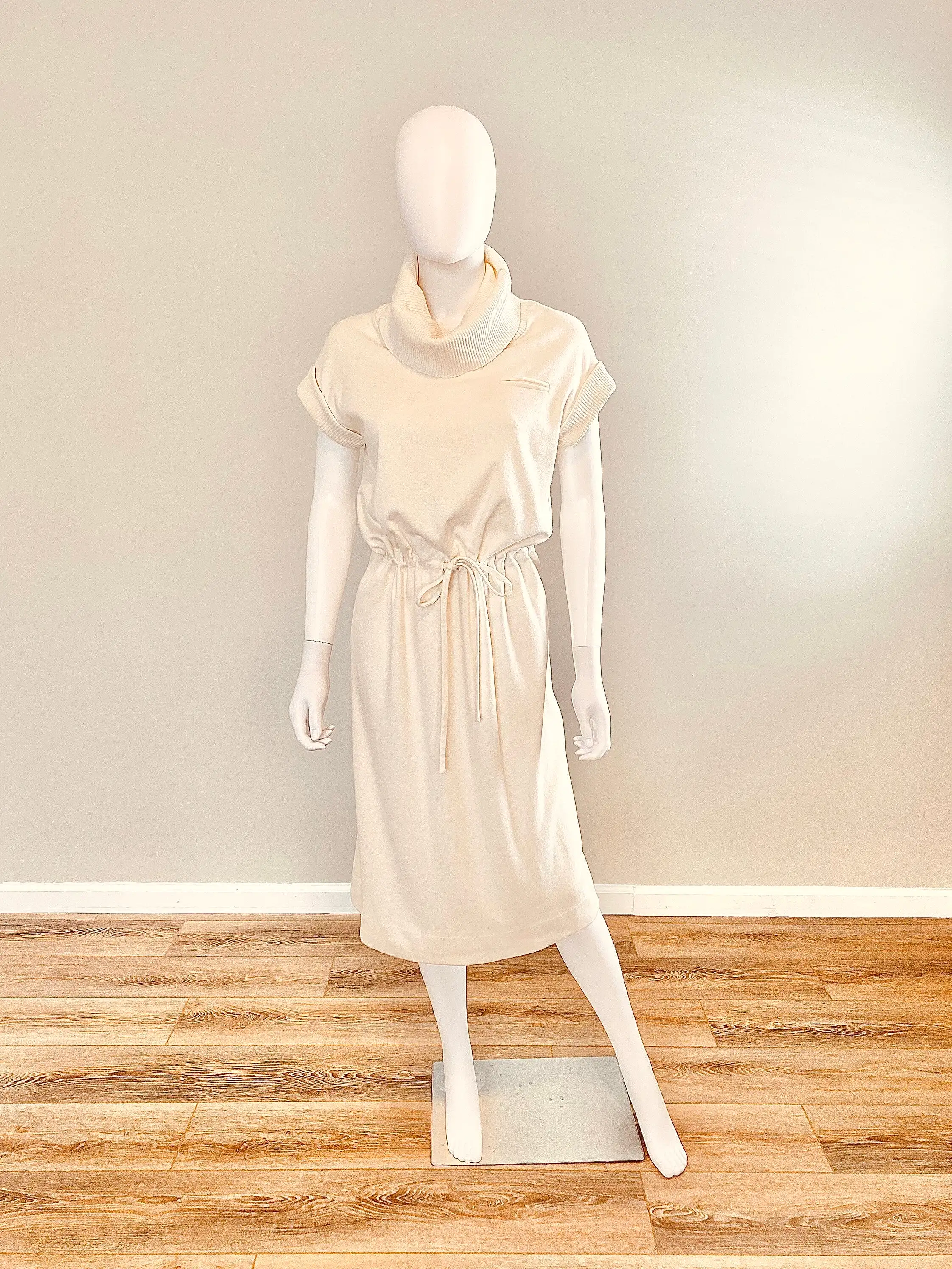 Vintage 1960s Cream Shirt Dress / 60s Kimberly Cowl Neck Cotton Dress / Size S M